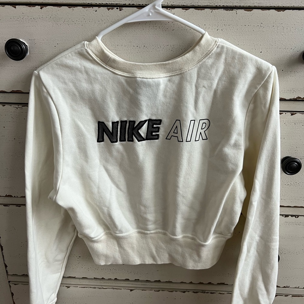 Nike cropped crew